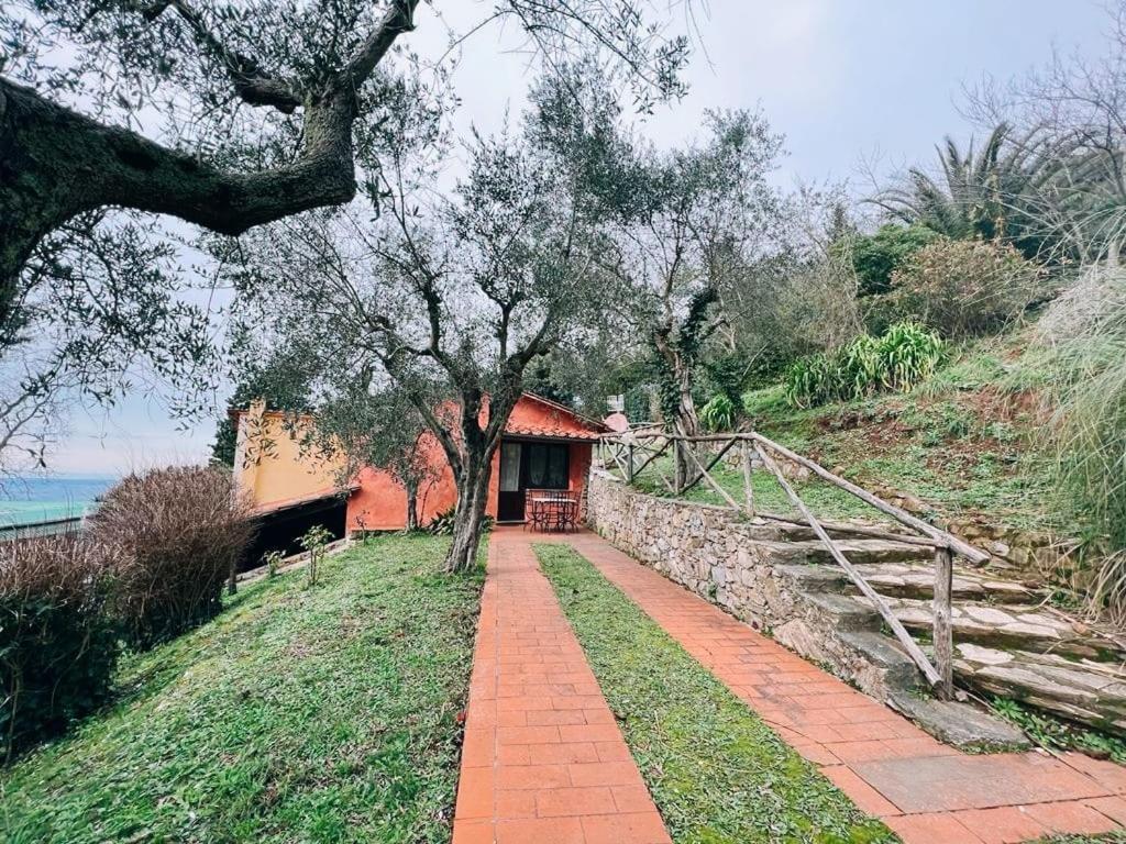 Borgo Degli Aranci Aparthotel San Giuliano Terme Exterior photo